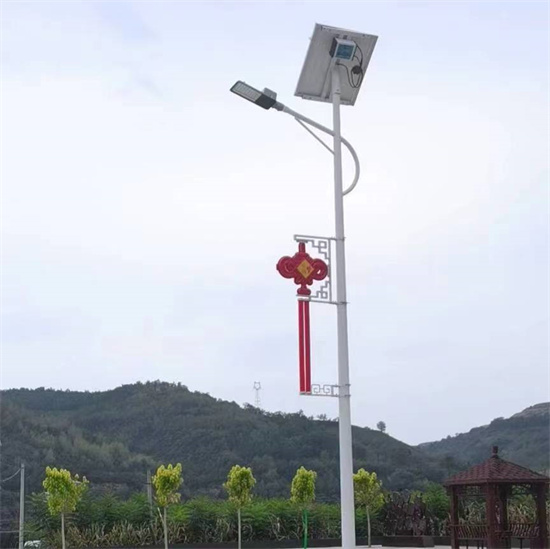 延安市甘泉县桥镇170套6米中国结太阳能路灯